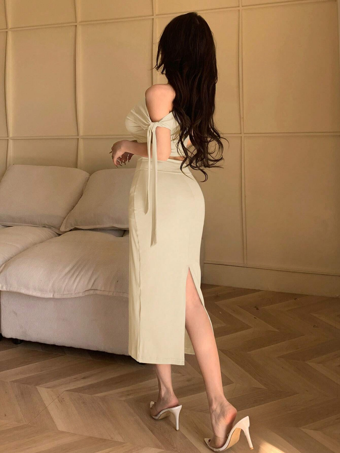 ASYMMETRIC NECK OBLIQUE SHOULDER TIED STRAP TOP & SLIM FIT SKIRT SET