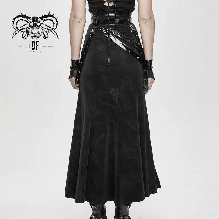model showing back of skirt