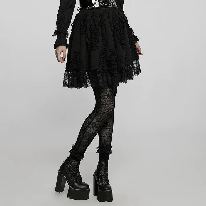 model showing side of skirt