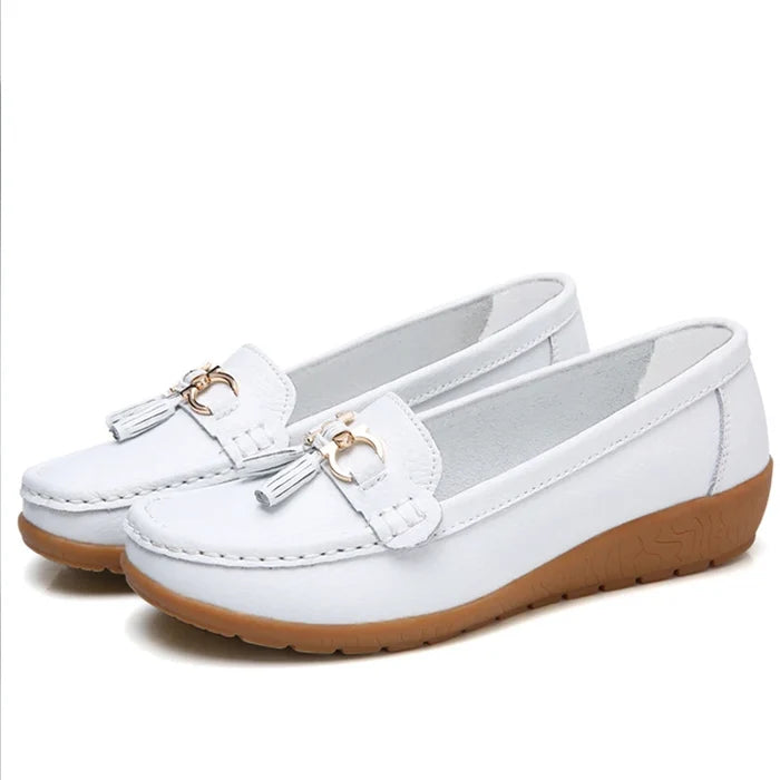 Classic Black Loafers for Women – Comfortable & Stylish Everyday Wear
