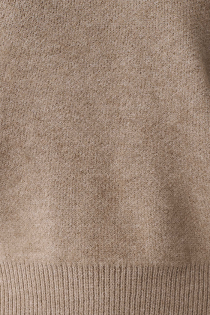 Luca Knit Jumper - Beige Marle