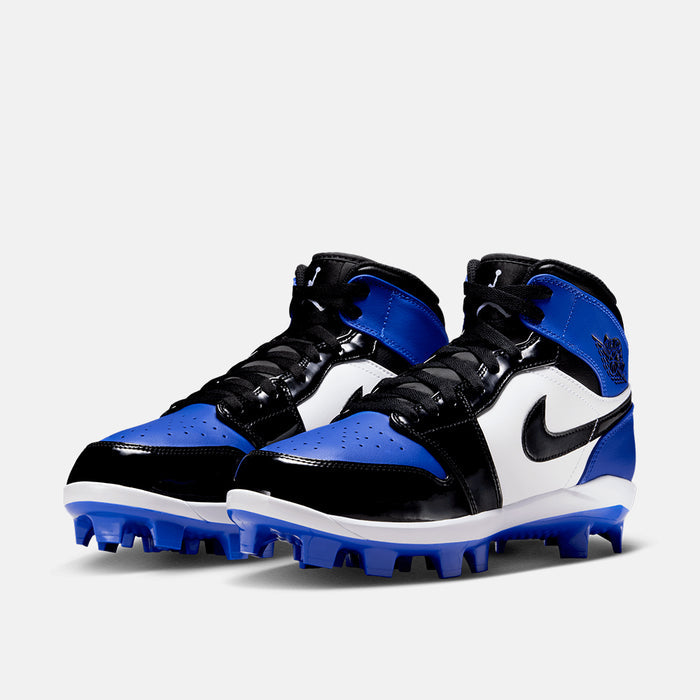 Side/front view of the Men's Jordan 1 Retro MCS Baseball Cleats.