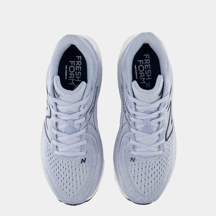 Top view of the Men's Fresh Foam X 860v13 Running Shoes.