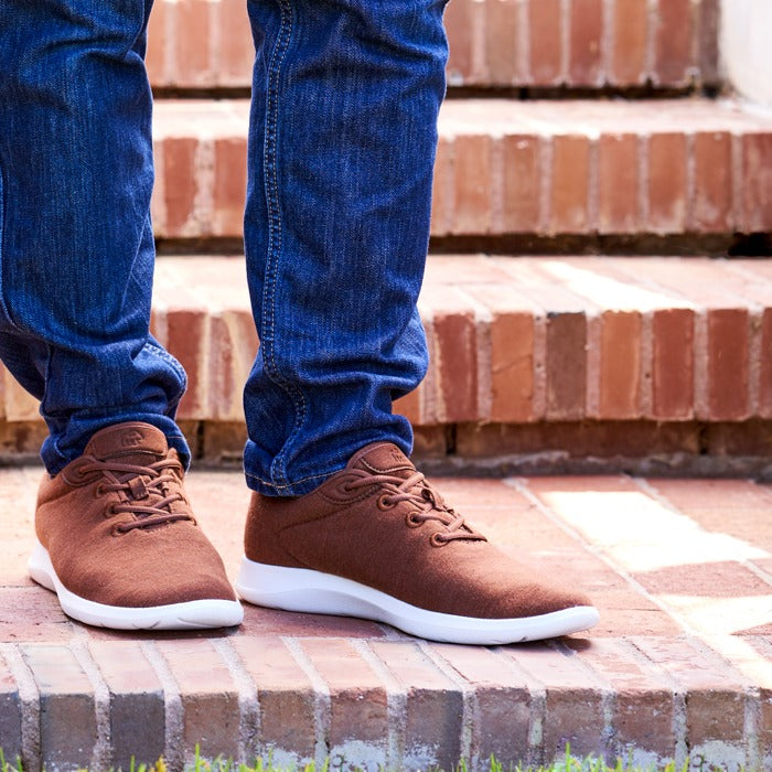 Men's Lace-Ups Brown - Clearance