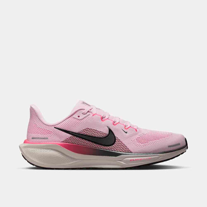 Side view of the Men's Nike Pegasus 41.