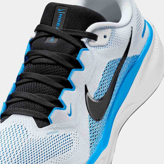 Up close, front view of the Men's Nike Pegasus 41.