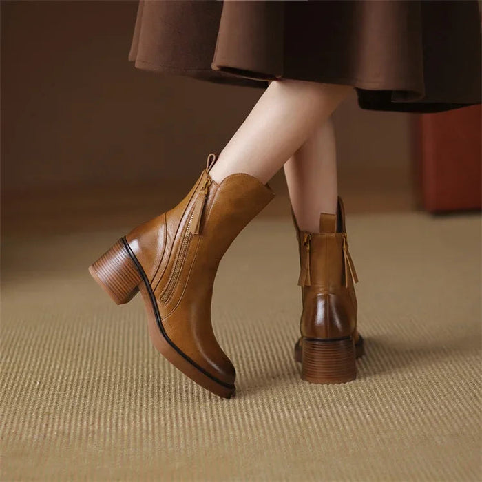 Minimalist Black Ankle Boots for Women – Effortlessly Stylish & Comfortable