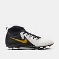 Side view of Nike Phantom Luna 2 Club Soccer Cleats.