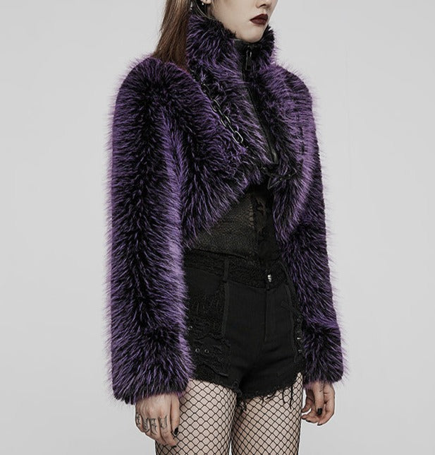 model showing side of jacket