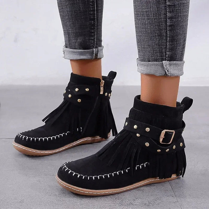 Round Toe Winter Boots for Women – Stylish & Comfortable Snow Footwear