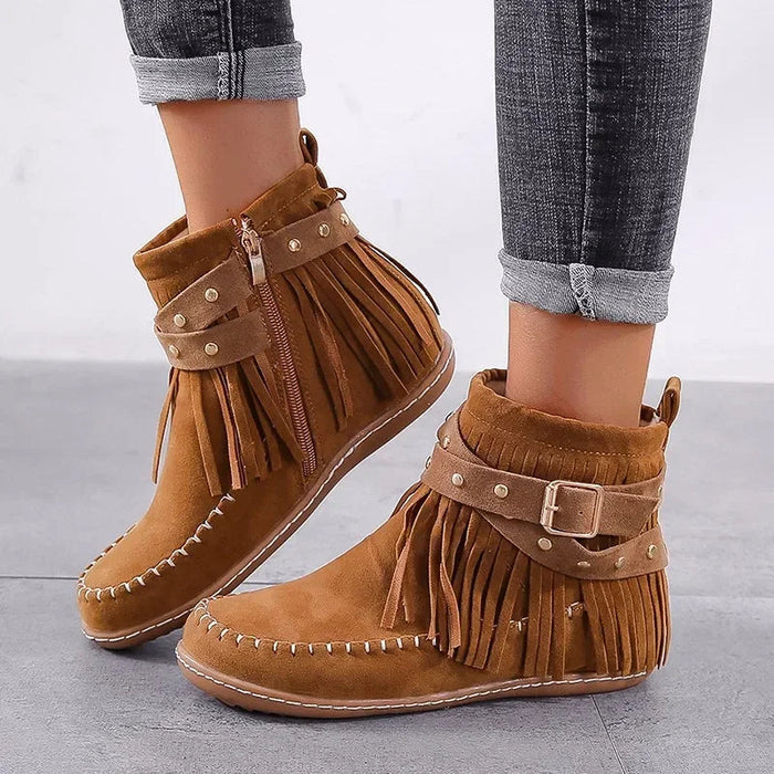 Round Toe Winter Boots for Women – Stylish & Comfortable Snow Footwear