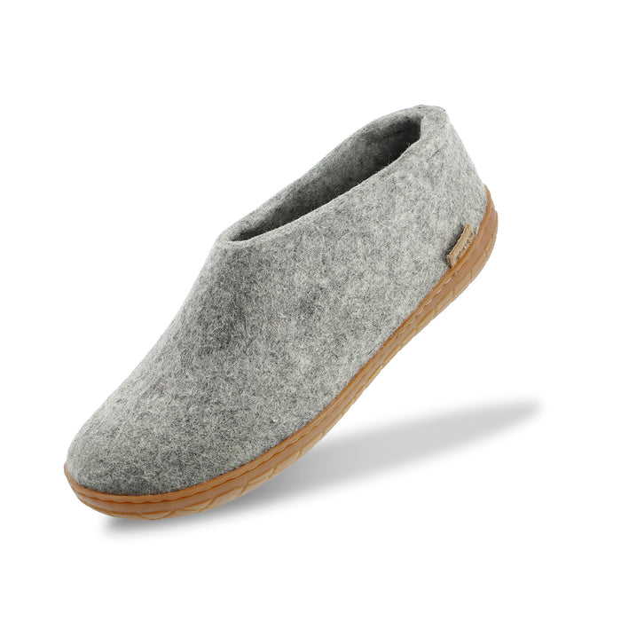 Shoe with natural rubber sole - honey - Grey