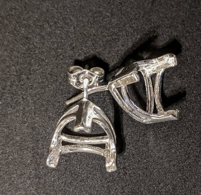 Solid Sterling Silver or 14kt Gold 1 Set (2 pieces) 4mm-10mm Trillion Vee Prong Earrings Setting, 162-185/142-185