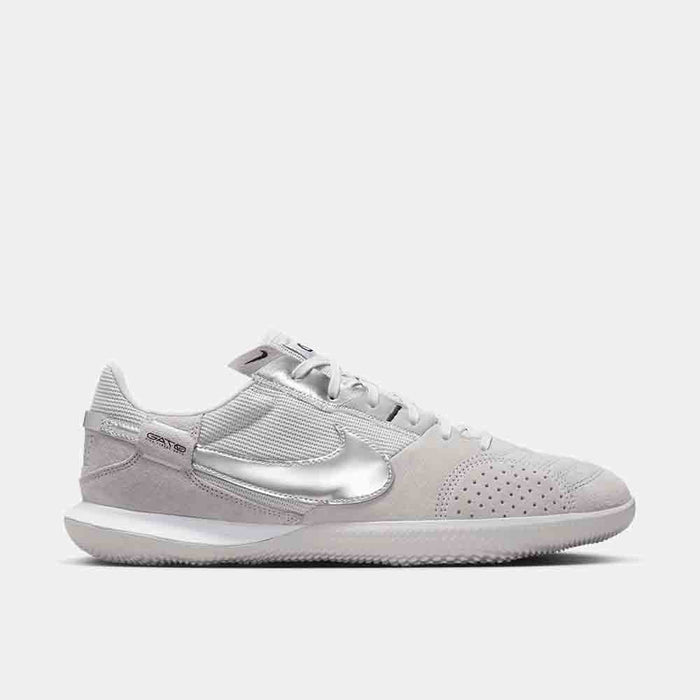 Side view of the Nike Streetgato Indoor Soccer Shoes.