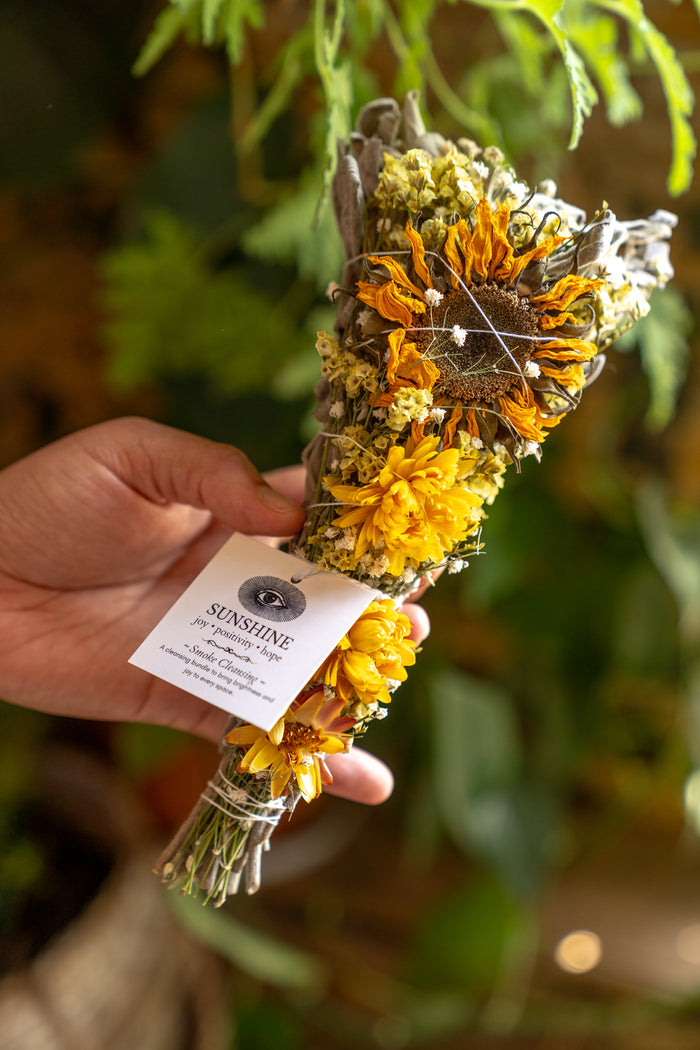 SUNSHINE WAND | Uplifting Smoke Bundle*