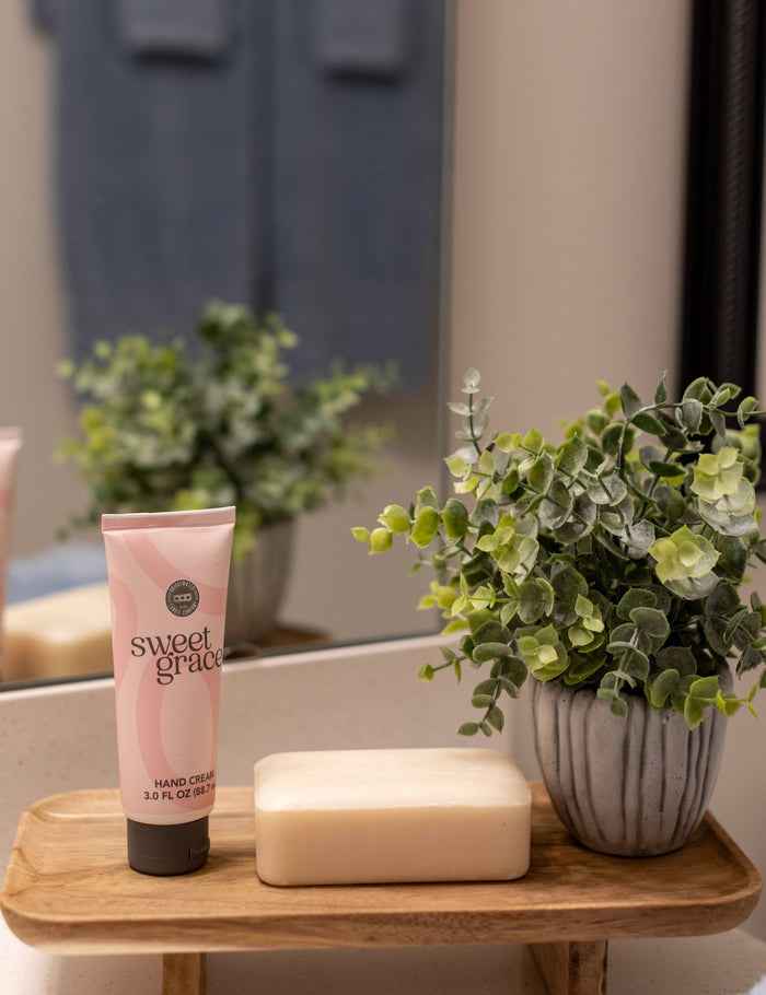 Sweet Grace Hand Cream - Pine & Moss