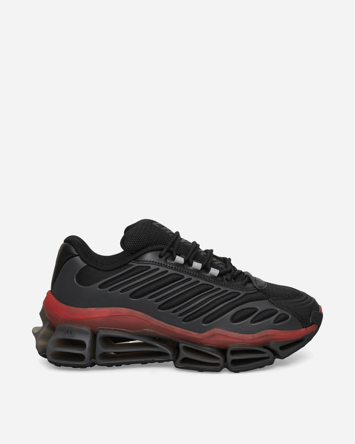 adidas Chavarria Megaride Cblack/Cblack/Red Sneakers Low KJ2041