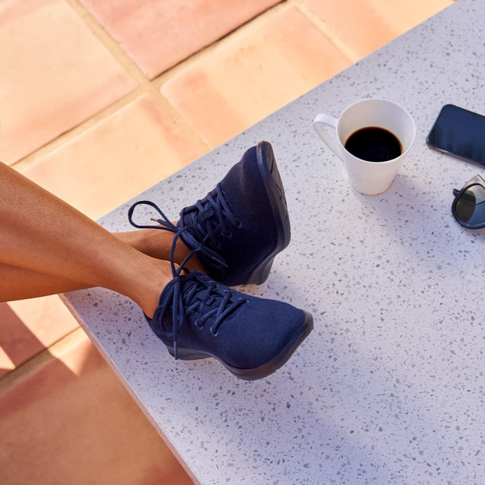 Women's Lace-Ups Navy/Navy