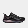 Side view of the Women's Nike Vomero 18 SE.